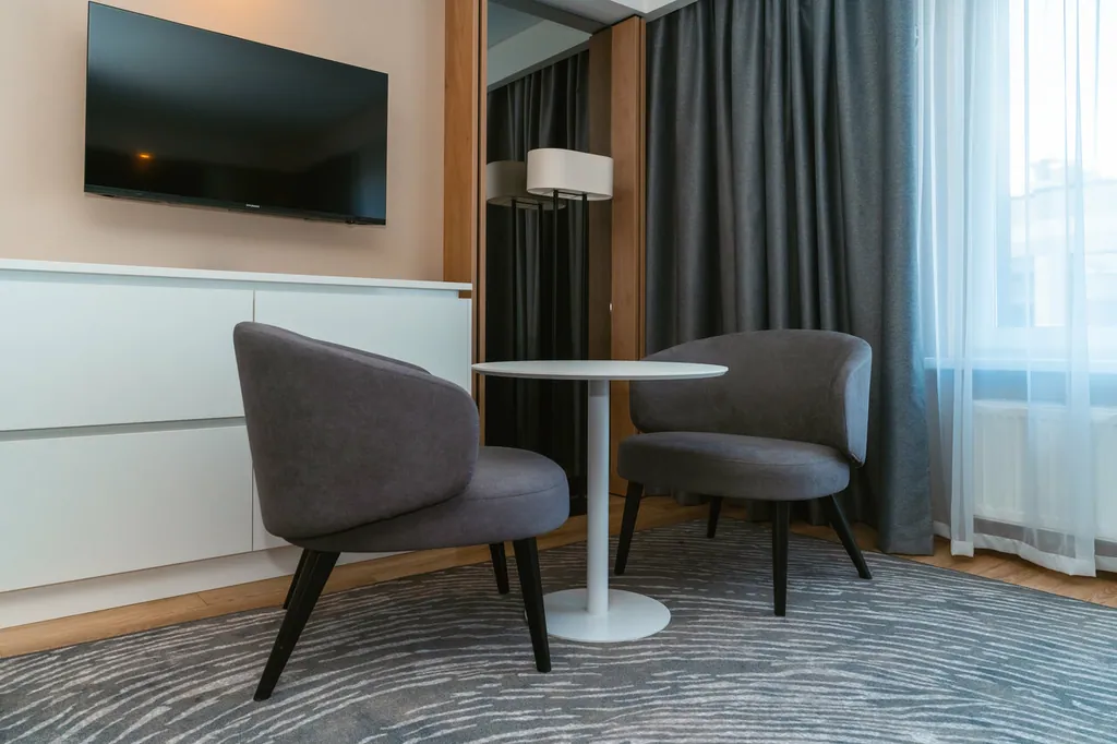 Комфорт Плюс 4* с балконом